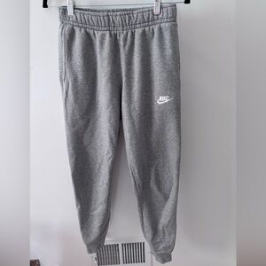 Nike Men's Heather Gray Joggers size small